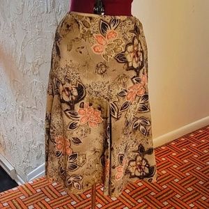 RQT Midi Skirt Brown Flowered